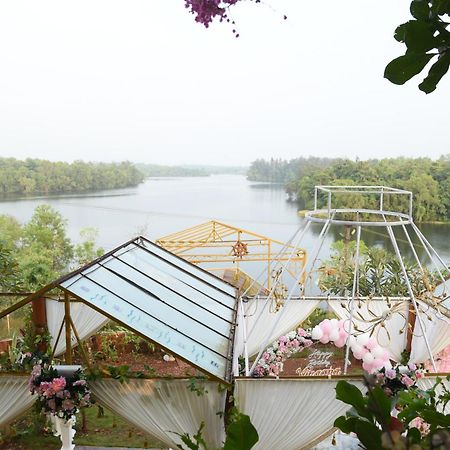 Sona Villa, The Lake Chalet Kudal  Экстерьер фото